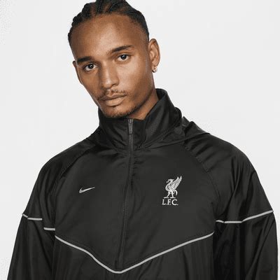 Liverpool FC Windrunner Men's Nike Soccer Anorak 